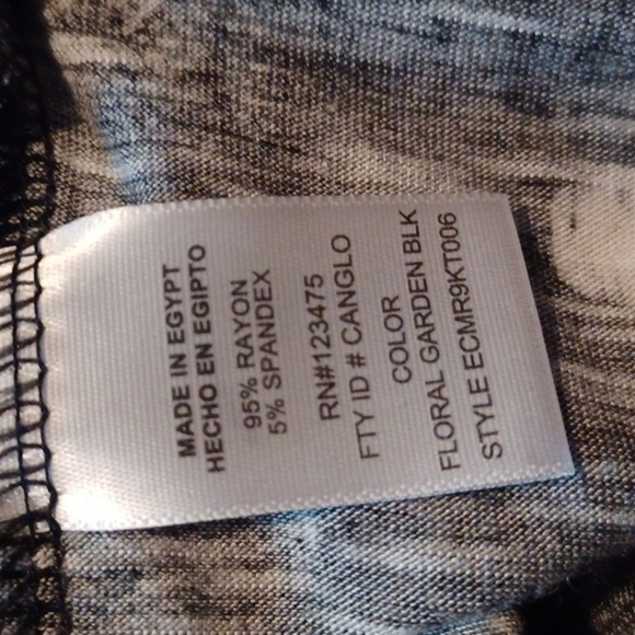 💙🌺Ellen Tracy Black and White Knit Top - Picture 5 of 11